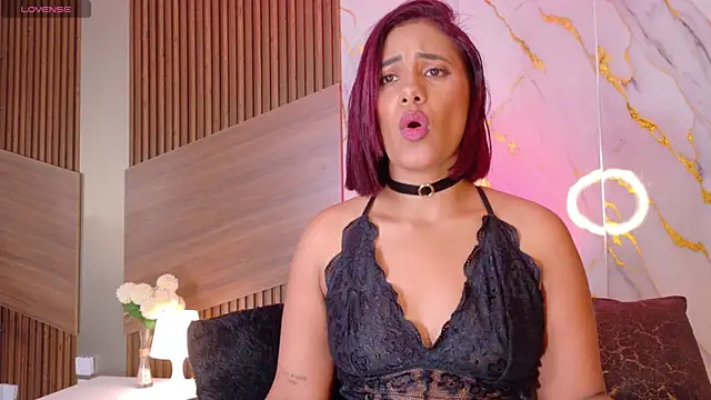 Chatroom XXX en direct de DollyBrowncc