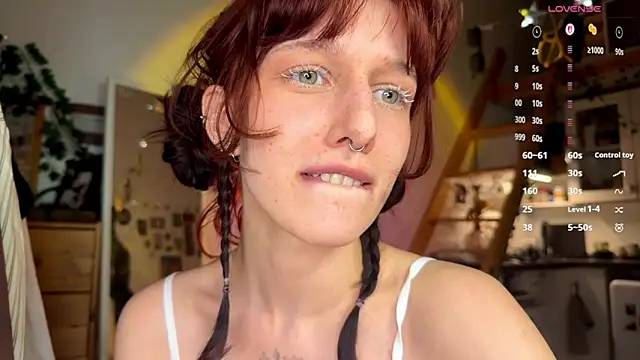 Leelabubu Adlı Modelin Web Kamerası Şovu