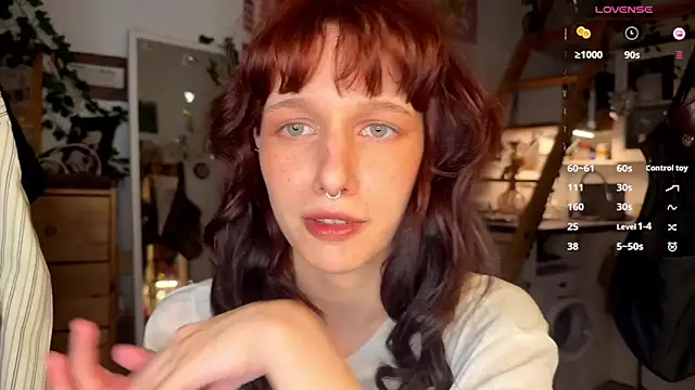 Sala de chat en directo de Leelabubu