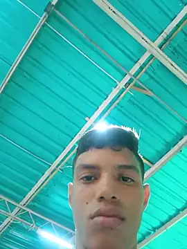 AnsweredSyzygyn Webbikameraesitys