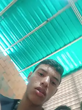 AnsweredSyzygy Webcam-Show