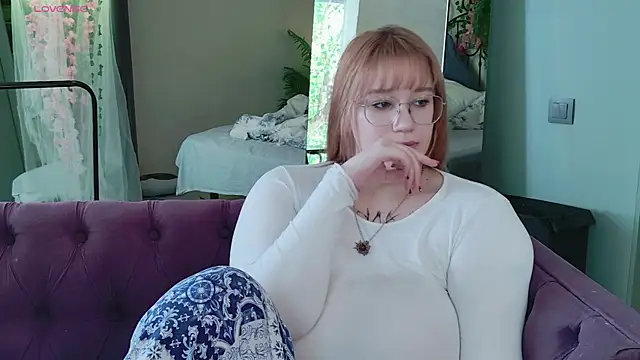 Morvelyn's Webcam Show