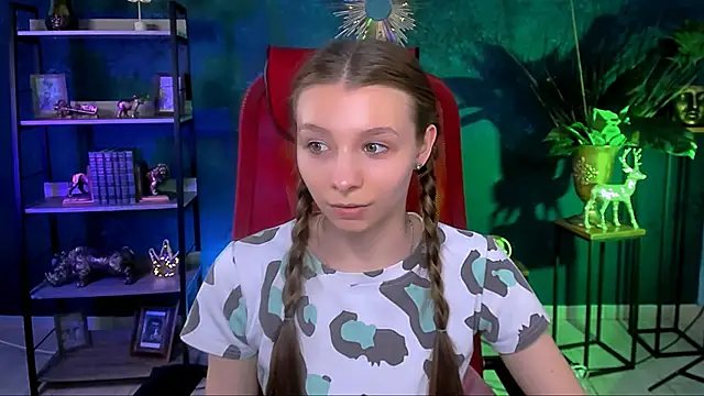 JulieDaniel Live XXX-Chat