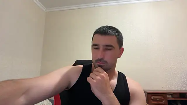Вебкам-шоу Hard_to_Obey