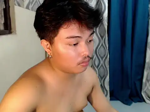 Webkamerová show urasianjohnny