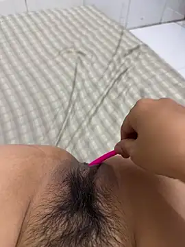 Mores1_Squirt 网络视讯表演