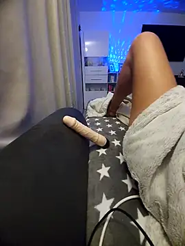 SexyJulia21 Live XXX Chat