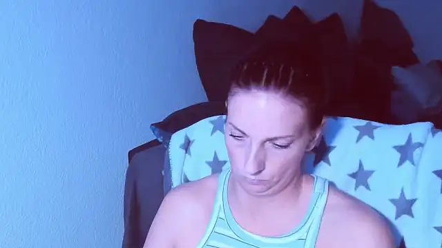 SexyJulia21: απευθείας συνομιλία ΧΧΧ