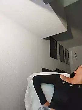 SexyJulia21のライブXXXチャット