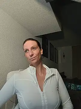 SexyJulia21 网络视讯表演