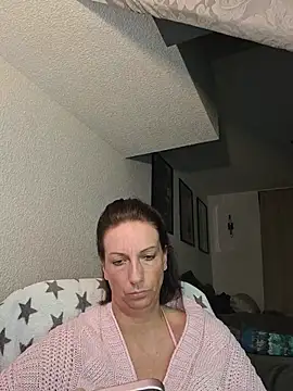 SexyJulia21's Webcam Show