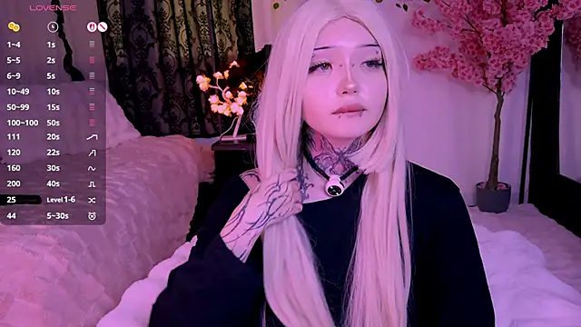 Lein_Bone's Webcam Show