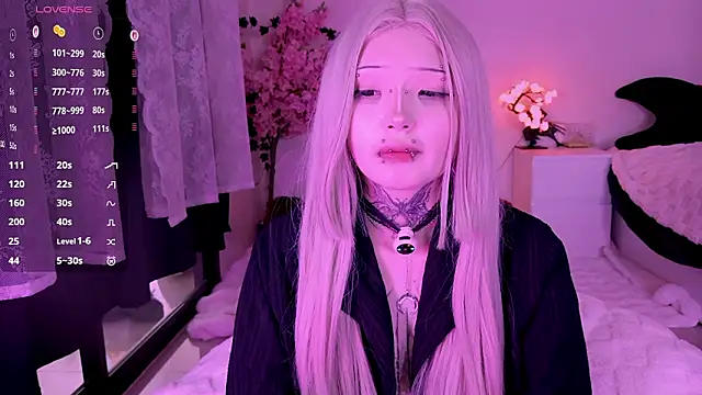 Lein_Bone webkamerás műsora