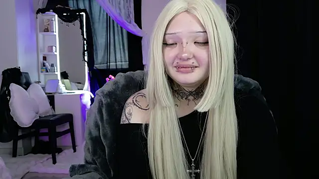 XXX chat uživo modela Lein_Bone