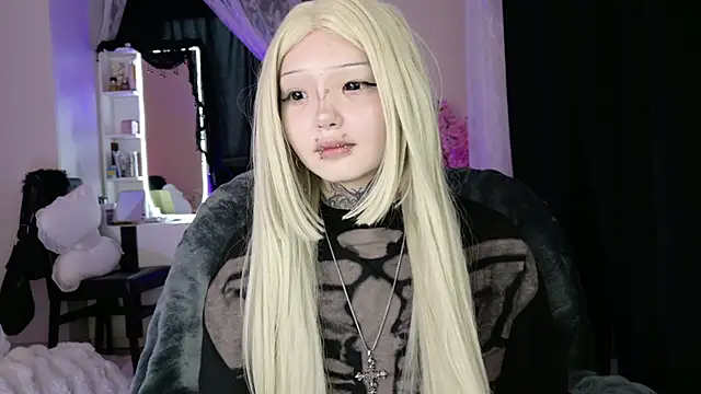 Lein_Bone Pertunjukan Webcam