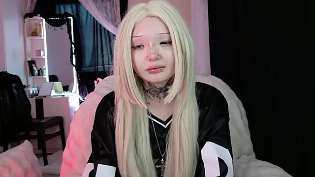 Chat +18 de Lein_Bone ao vivo
