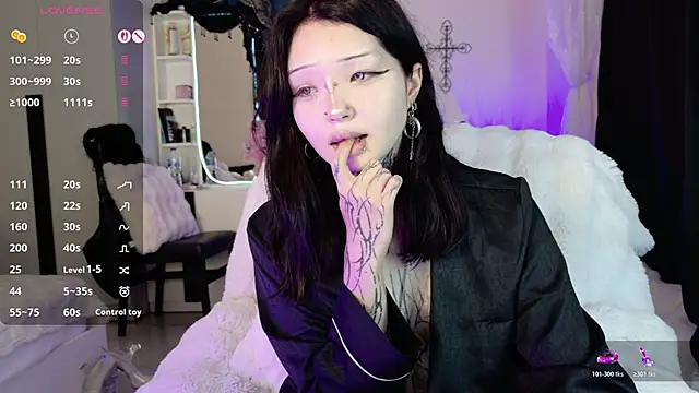 غرفة دردشة Lein_Bone المباشرة