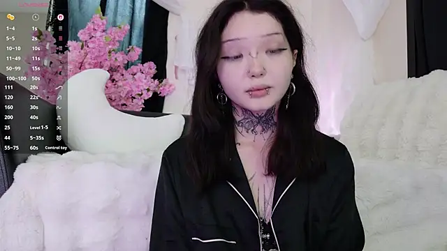 חדר צ'אט בשידור חי של Lein_Bone
