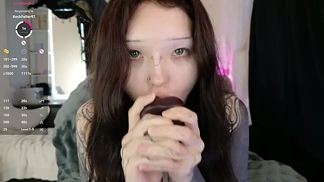 Lein_Bone webkamerás műsora