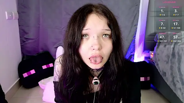 غرفة دردشة Lein_Bone المباشرة