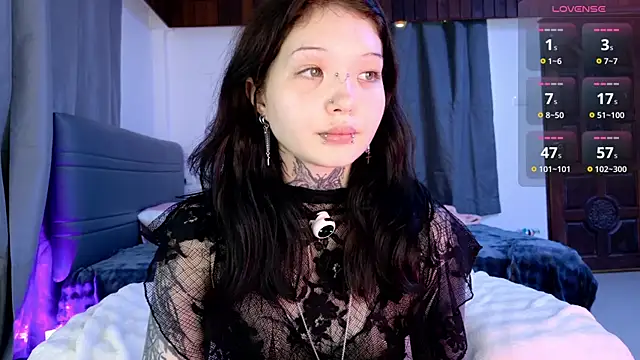 XXX chat uživo modela Lein_Bone