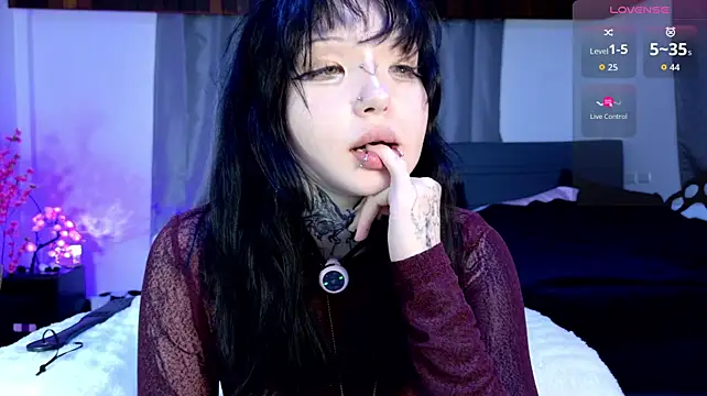 แชท XXX สดของ Lein_Bone