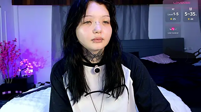 Lein_Bonen Live XXX chat
