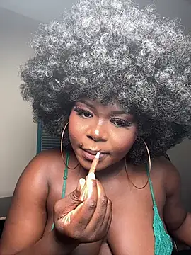 WomanNextdoor1's Webcam Show