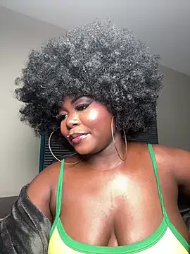 WomanNextdoor1's Webcam Show