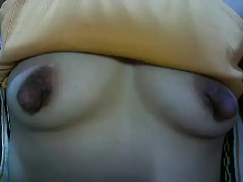 Suckable_leigh's Webcam Show