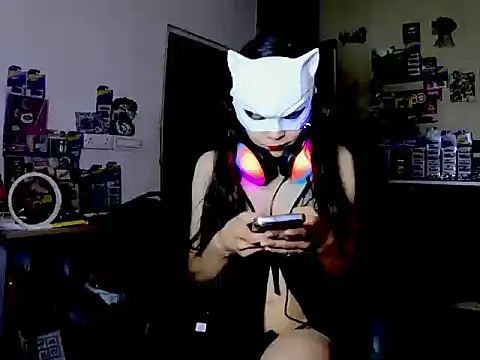 Pretty_Rini Show in webcam