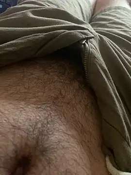 Show modela MuzzyFacing na web-kameri