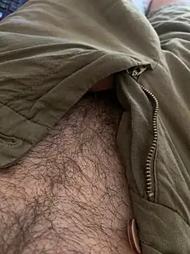 Show modela MuzzyFacing na web-kameri