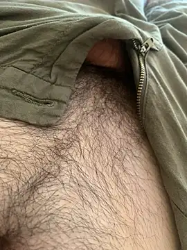 MuzzyFacing webcam show