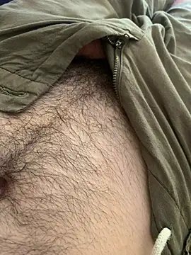 Show modela MuzzyFacing na web-kameri