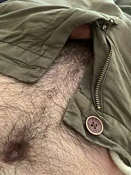 Show modela MuzzyFacing na web-kameri