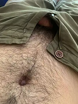 Show modela MuzzyFacing na web-kameri