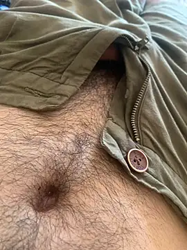 Show modela MuzzyFacing na web-kameri