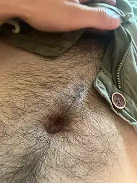 Show modela MuzzyFacing na web-kameri