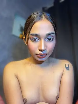 SuperHoTS_Yumi's Webcam Show