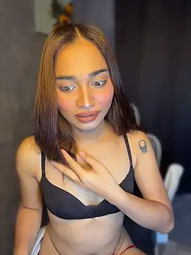 SuperHoTS_Yumi's Webcam Show