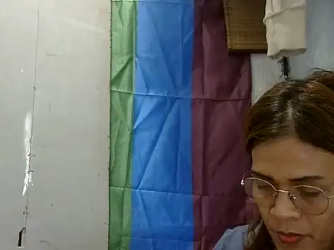 juicycum069 – webcam-show