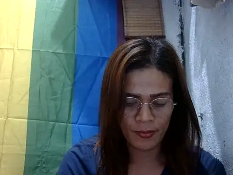 juicycum069's Webcam Show