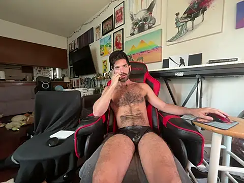 Pupscritch Show in webcam