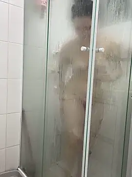 Phòng Chat Trực Tiếp yumi-hot