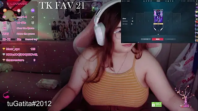 Pink_girl0n 网络视讯表演