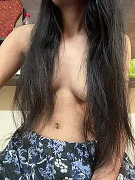 LuxeAura's Webcam Show