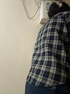 Chat +18 de LuxeAura ao vivo