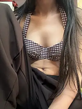 LuxeAura's Webcam Show