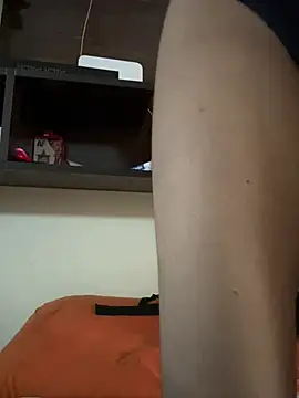 LuxeAura's Webcam Show